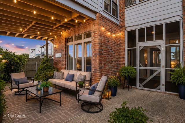 5715 S Lakeshore Drive, Shreveport, LA 71119