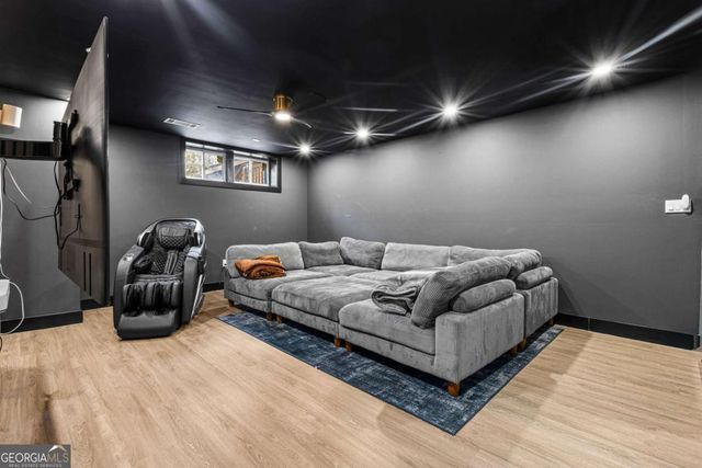 915 Lost Forest Drive NW, Atlanta, GA 30328