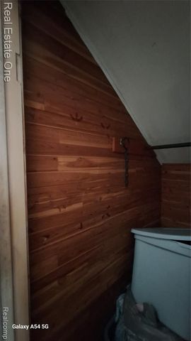 7650 Heyden Street, Detroit, MI 48228