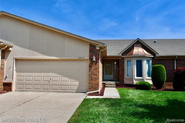 19017 Marisa Drive, Clinton Township, MI 48038