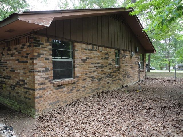 553 W Clearwater Drive, Sheridan, AR 72150