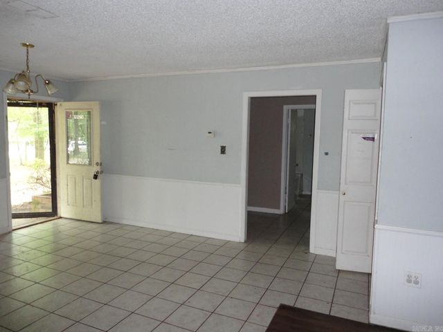 553 W Clearwater Drive, Sheridan, AR 72150