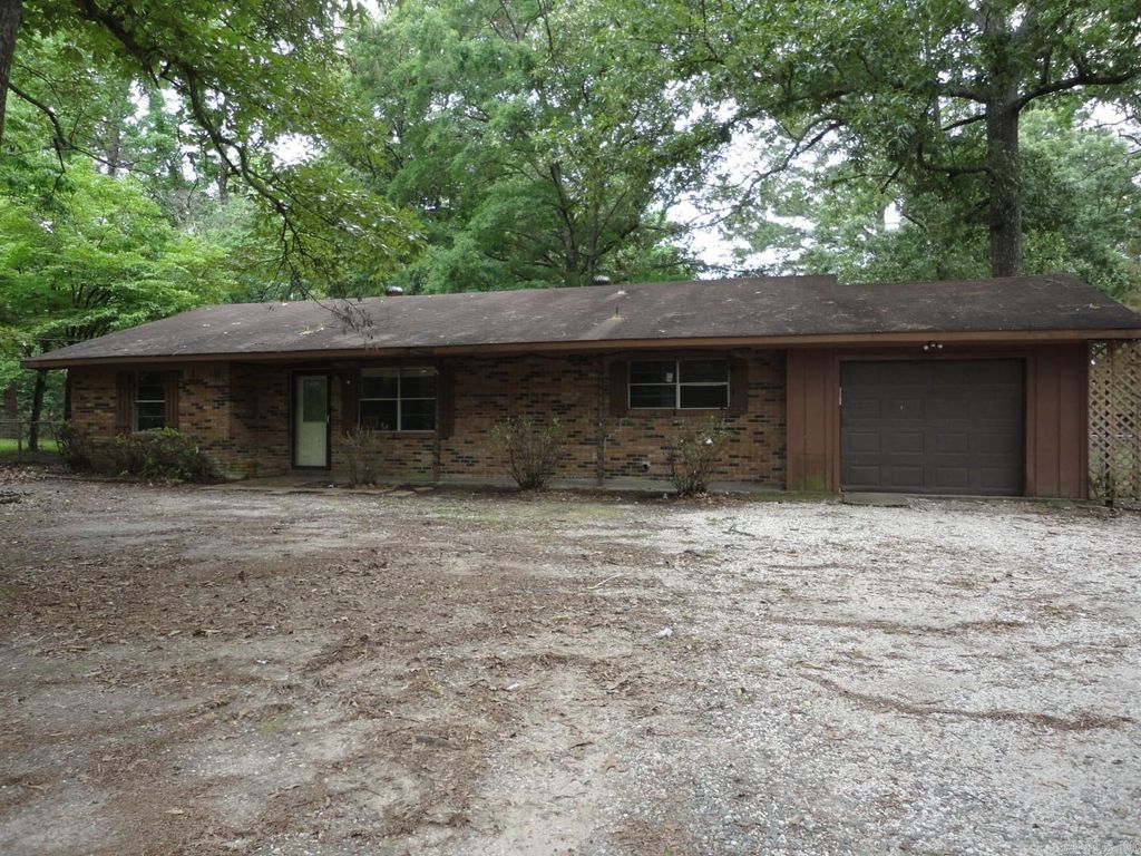 553 W Clearwater Drive, Sheridan, AR 72150