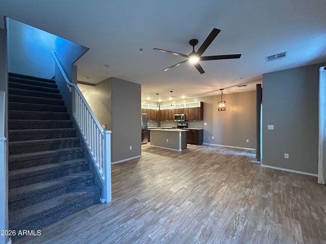 2329 E HIDALGO Avenue, Phoenix, AZ 85040