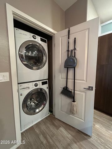 2329 E HIDALGO Avenue, Phoenix, AZ 85040