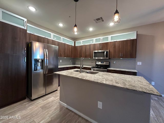 2329 E HIDALGO Avenue, Phoenix, AZ 85040