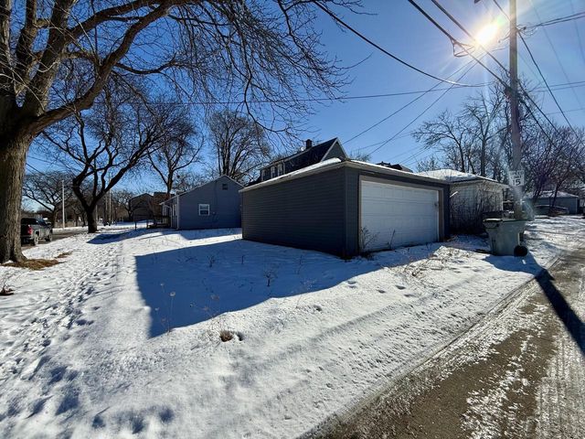 4889 N 24th STREET, Milwaukee, WI 53209