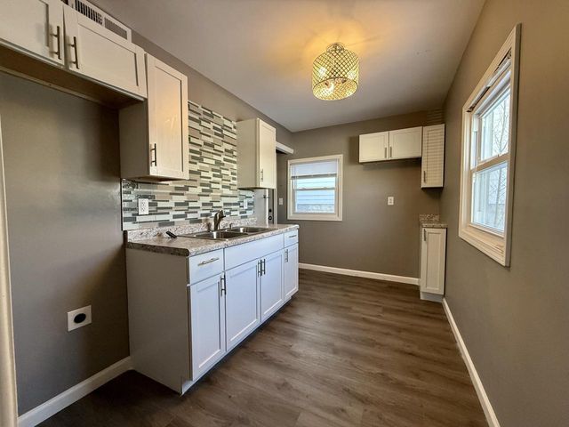 4889 N 24th STREET, Milwaukee, WI 53209