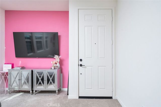 32439 Prairie Crossing Drive, Winchester, CA 92596