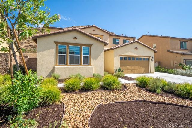 32439 Prairie Crossing Drive, Winchester, CA 92596