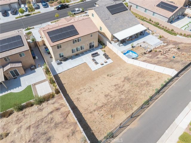32439 Prairie Crossing Drive, Winchester, CA 92596