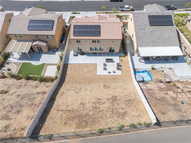 32439 Prairie Crossing Drive, Winchester, CA 92596