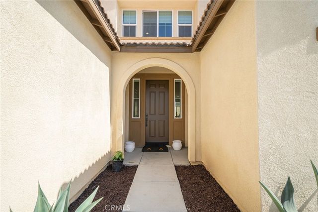 32439 Prairie Crossing Drive, Winchester, CA 92596