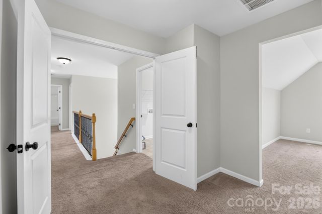 1004 Hawker Road, Matthews, NC 28104