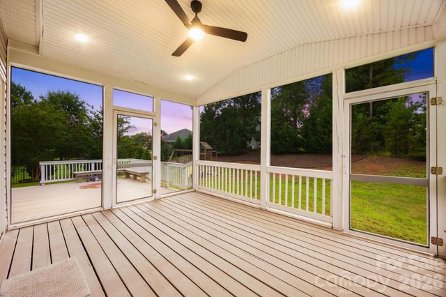 1004 Hawker Road, Matthews, NC 28104