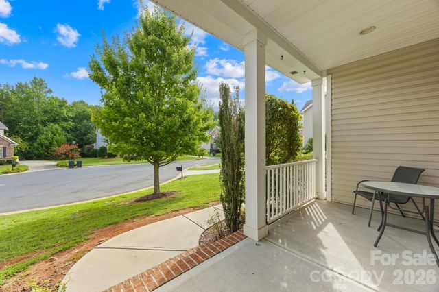 1004 Hawker Road, Matthews, NC 28104