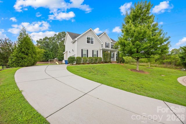 1004 Hawker Road, Matthews, NC 28104