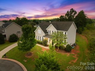 1004 Hawker Road, Matthews, NC 28104