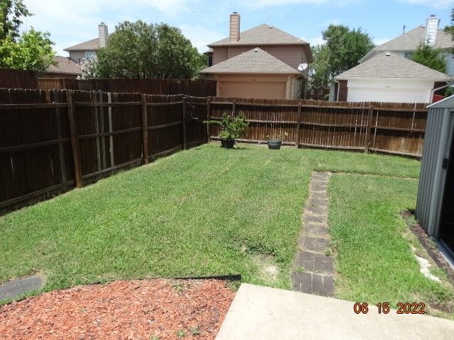 1611 Briarhollow Court, Allen, TX 75002