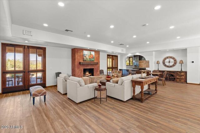 36601 N MULE TRAIN Road C16, Carefree, AZ 85377