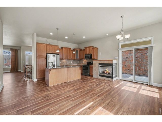8245 Hidden Cove Ct, Windsor, CO 80528