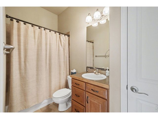 8245 Hidden Cove Ct, Windsor, CO 80528