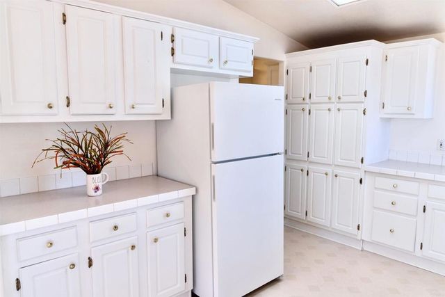 5830 Robin Hill Drive 30, Lakeport, CA 95453