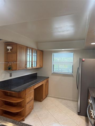 16141 Blatt Boulevard 408, Weston, FL 33326