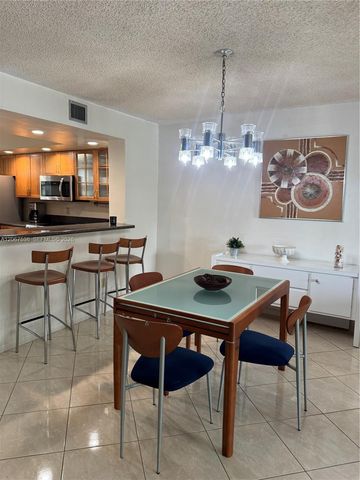 16141 Blatt Boulevard 408, Weston, FL 33326