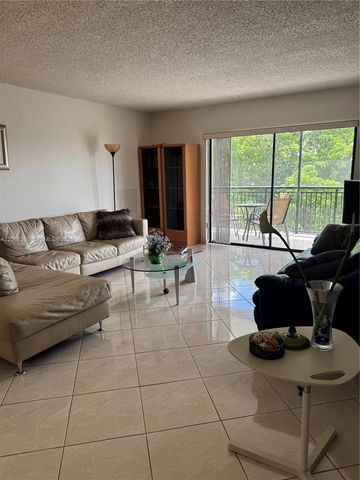 16141 Blatt Boulevard 408, Weston, FL 33326