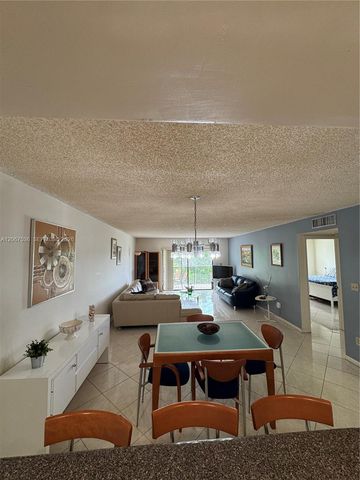 16141 Blatt Boulevard 408, Weston, FL 33326