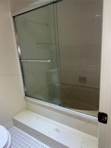 16141 Blatt Boulevard 408, Weston, FL 33326