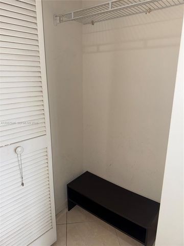 16141 Blatt Boulevard 408, Weston, FL 33326
