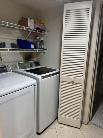 16141 Blatt Boulevard 408, Weston, FL 33326