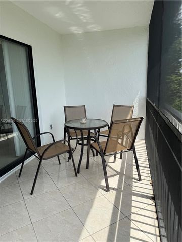 16141 Blatt Boulevard 408, Weston, FL 33326