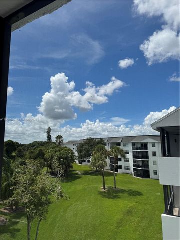 16141 Blatt Boulevard 408, Weston, FL 33326