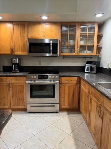 16141 Blatt Boulevard 408, Weston, FL 33326