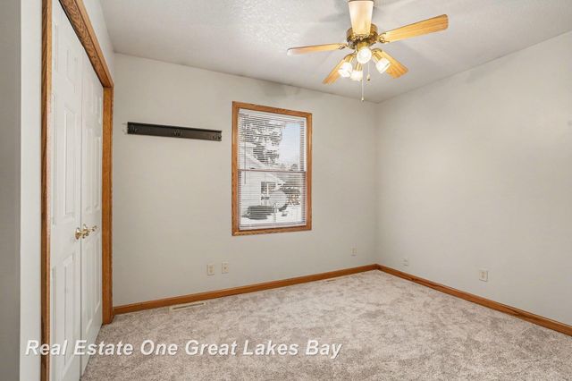 405 Swanson Road, Saginaw, MI 48609