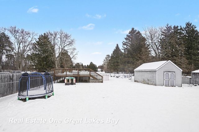 405 Swanson Road, Saginaw, MI 48609