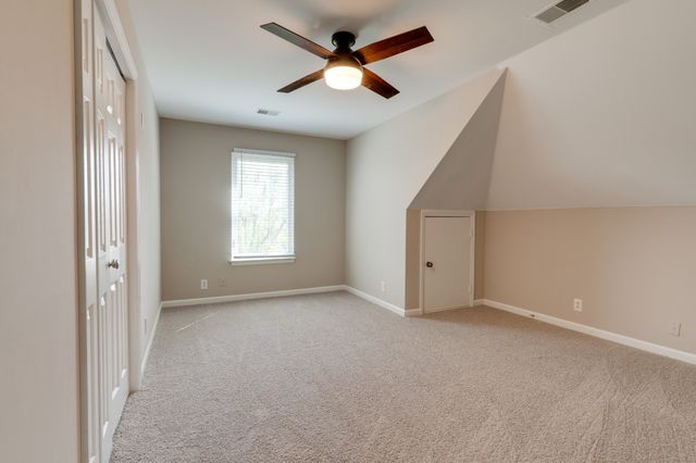 109 Ridgeview Trce, Hendersonville, TN 37075