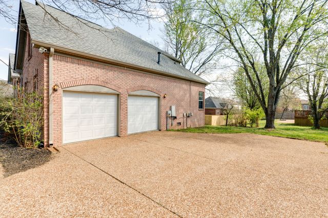 109 Ridgeview Trce, Hendersonville, TN 37075