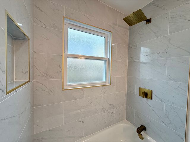 14916 Langley Avenue, Dolton, IL 60419