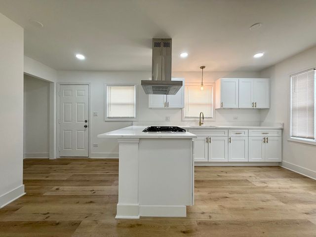 14916 Langley Avenue, Dolton, IL 60419