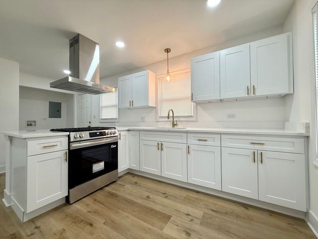 14916 Langley Avenue, Dolton, IL 60419