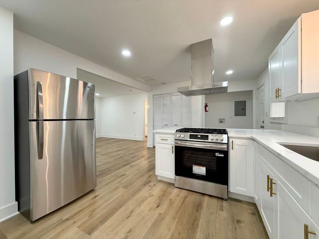 14916 Langley Avenue, Dolton, IL 60419