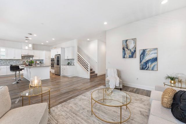 8459 Peninsula Way, Newark, CA 94560