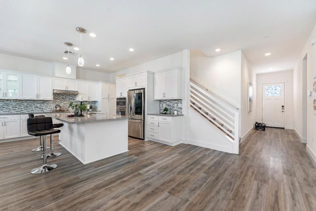 8459 Peninsula Way, Newark, CA 94560