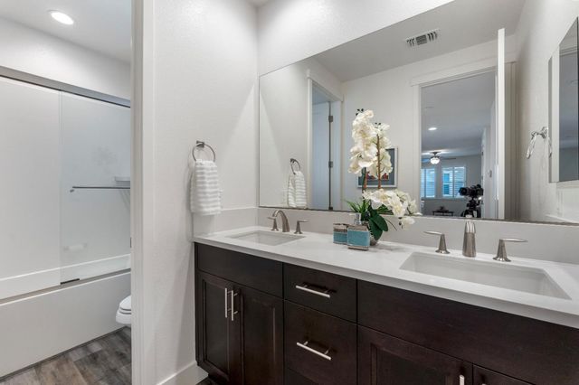 8459 Peninsula Way, Newark, CA 94560