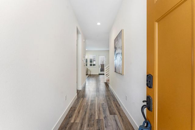 8459 Peninsula Way, Newark, CA 94560
