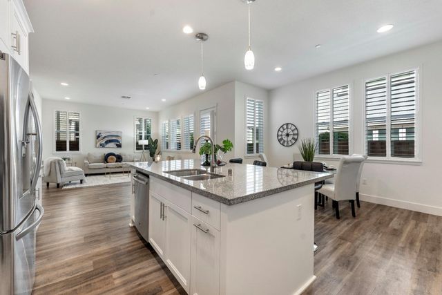 8459 Peninsula Way, Newark, CA 94560